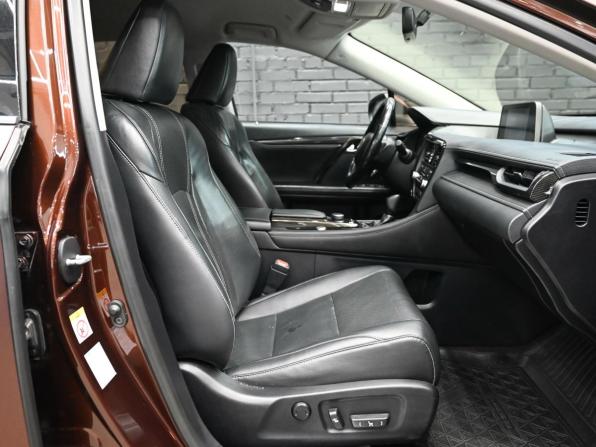 Lexus RX IV с пробегом 2017 года, цена 4 160 000 рублей, 132723 км, внедорожник, Автокод Объявления