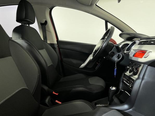 Citroen C3 II с пробегом 2010 года, цена 649 900 рублей, 64500 км, хэтчбек, Автокод Объявления