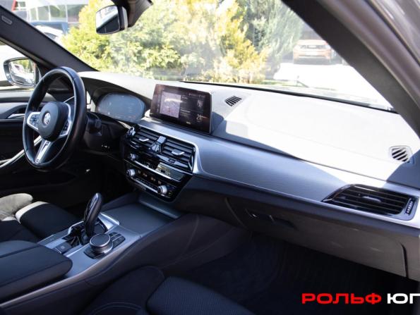 BMW 5 серии VII (G30/G31/G38) с пробегом 2020 года, цена 3 708 000 рублей, 98468 км, седан, Автокод Объявления