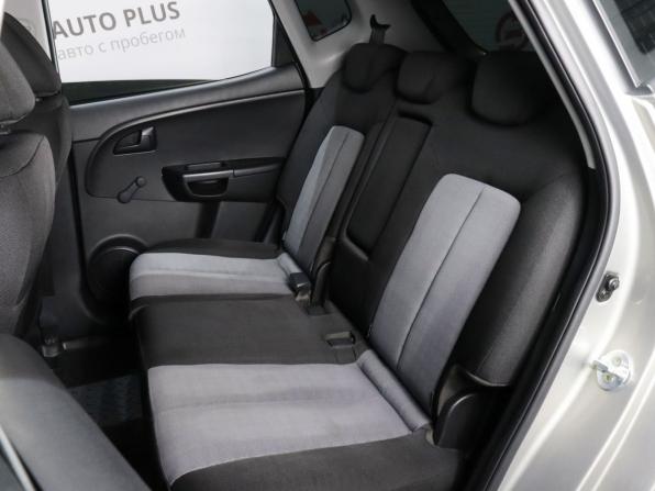 Kia Venga I Рестайлинг с пробегом 2015 года, цена 1 050 000 рублей, 105985 км, компактвэн, Автокод Объявления