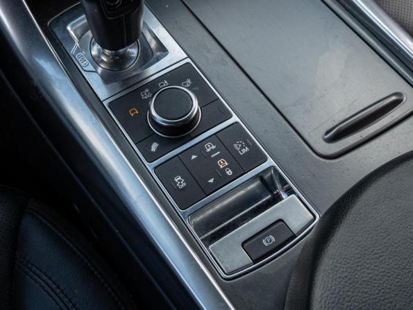 Land Rover Range Rover Sport II с пробегом 2017 года, цена 4 070 000 рублей, 122878 км, внедорожник, Автокод Объявления