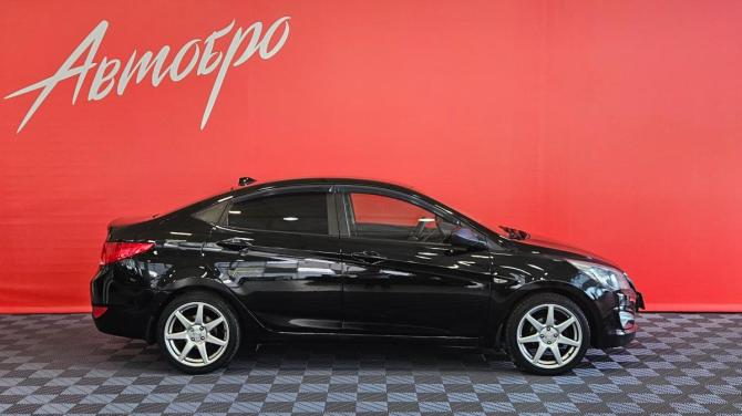 Hyundai Solaris I Рестайлинг с пробегом 2015 года, цена 1 020 000 рублей, 162562 км, седан, Автокод Объявления