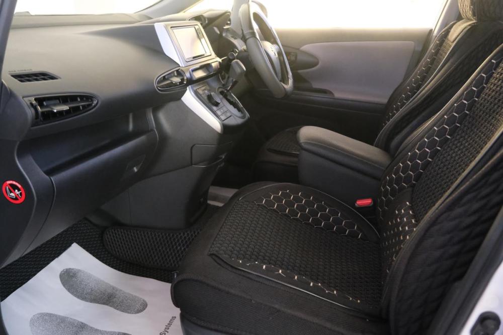 Toyota Wish II Омск  - изображение 17
