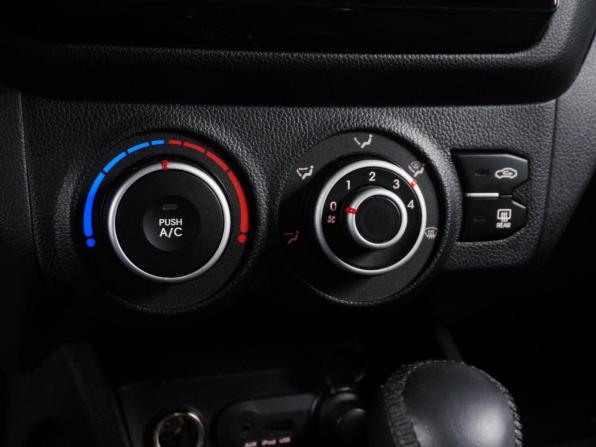 Kia Rio III с пробегом 2012 года, цена 925 000 рублей, 113800 км, седан, Автокод Объявления