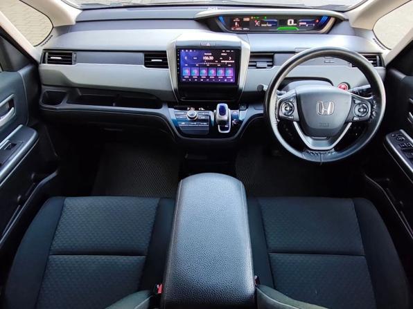 Honda Freed II с пробегом 2016 года, цена 1 269 000 рублей, 145500 км, компактвэн, Автокод Объявления