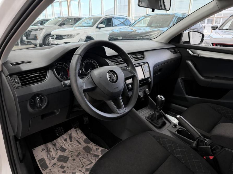 Skoda Octavia III (A7) Рестайлинг Новороссийск  - изображение 29