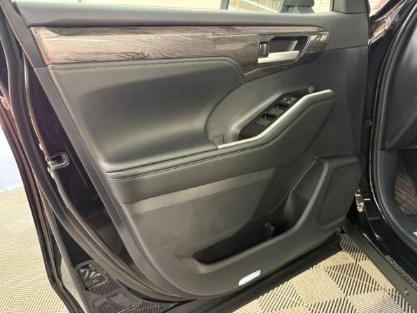 Новый Toyota Highlander IV (XU70) 2026 года, цена 5 570 000 рублей, внедорожник, Автокод Объявления