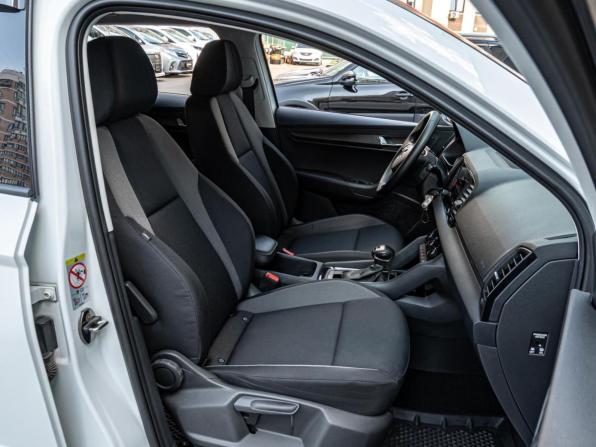 Skoda Karoq I с пробегом 2021 года, цена 2 220 000 рублей, 86068 км, внедорожник, Автокод Объявления