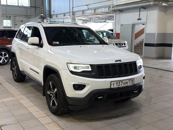 Jeep Grand Cherokee IV (WK2) Рестайлинг с пробегом 2013 года, цена 1 790 000 рублей, 224000 км, внедорожник, Автокод Объявления