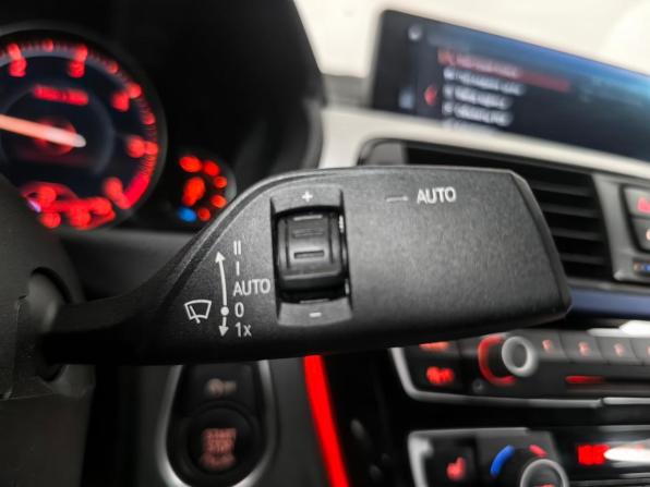 BMW 3 серии VI (F3x) Рестайлинг с пробегом 2018 года, цена 2 555 000 рублей, 210058 км, хэтчбек, Автокод Объявления