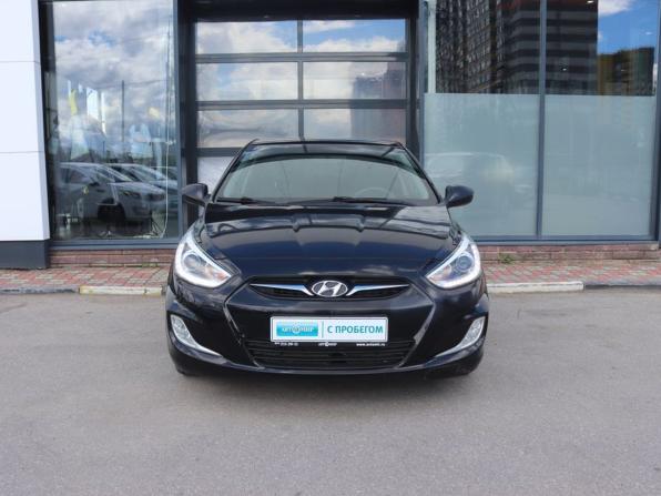 Hyundai Solaris I с пробегом 2013 года, цена 773 000 рублей, 100000 км, седан, Автокод Объявления