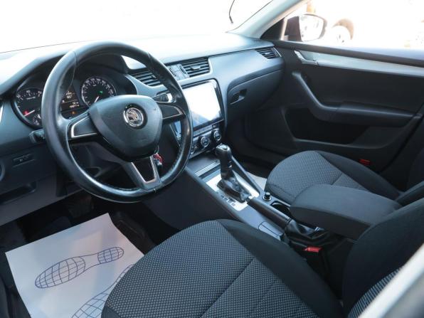 Skoda Octavia III (A7) с пробегом 2017 года, цена 1 265 000 рублей, 200000 км, лифтбек, Автокод Объявления