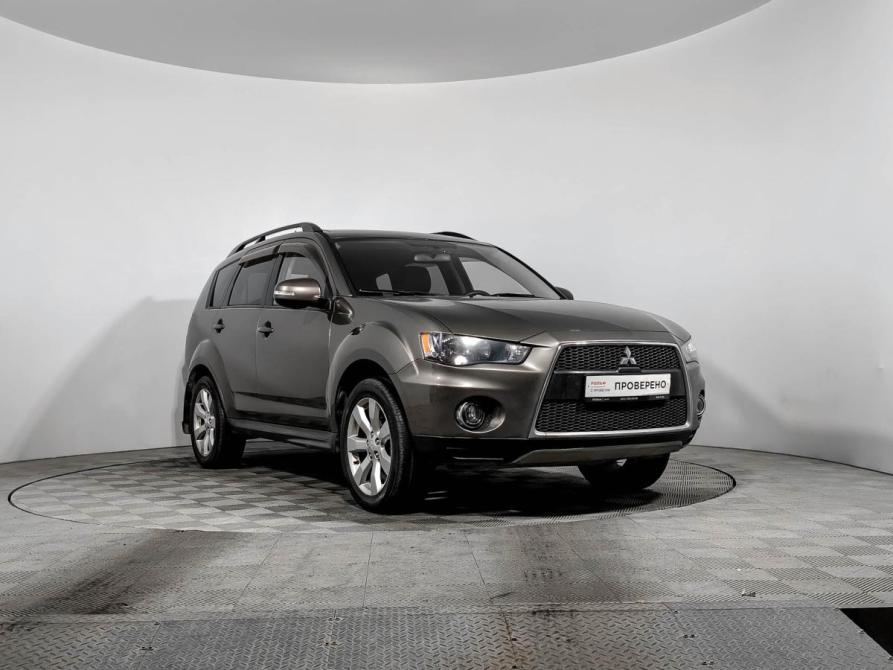 Mitsubishi Outlander II Рестайлинг Санкт-Петербург  - изображение 3