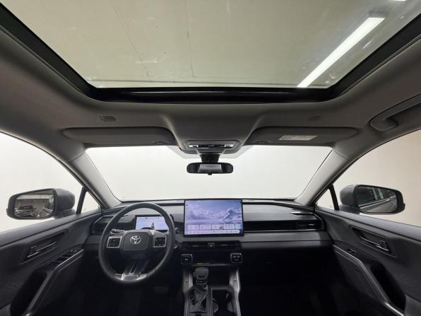 Toyota RAV4 VI (XA60) с пробегом 2026 года, цена 4 550 000 рублей, 13 км, внедорожник, Автокод Объявления