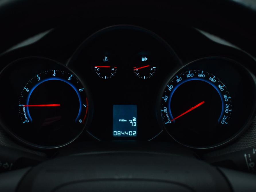 Chevrolet Cruze I Рестайлинг Кемерово  - изображение 11