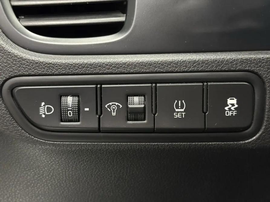 Kia Rio IV Саратов  - изображение 11