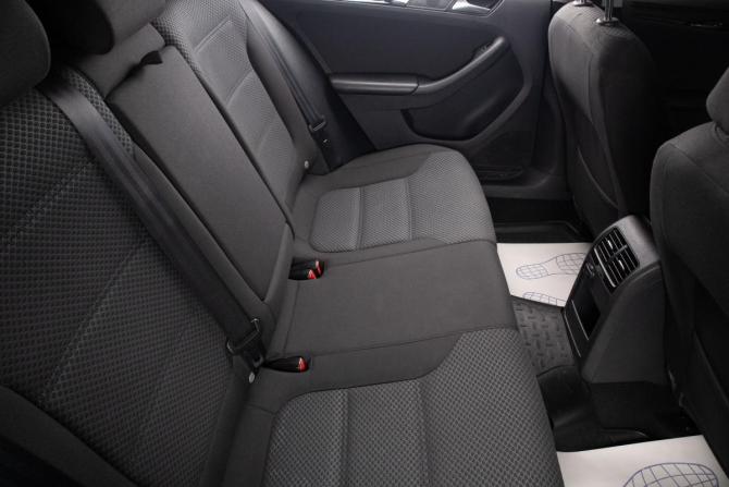 Volkswagen Jetta VI Рестайлинг с пробегом 2015 года, цена 1 499 000 рублей, 143896 км, седан, Автокод Объявления