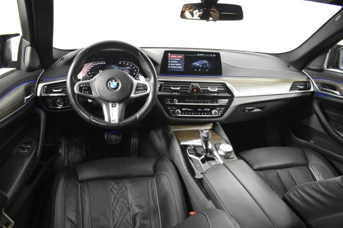 BMW 5 серии VII (G30/G31/G38) с пробегом 2019 года, цена 4 429 900 рублей, 101578 км, седан, Автокод Объявления