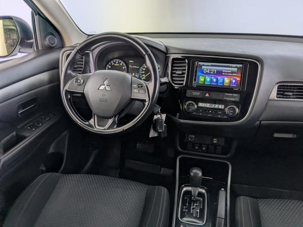Mitsubishi Outlander III Рестайлинг 2 с пробегом 2017 года, цена 1 750 000 рублей, 155000 км, внедорожник, Автокод Объявления