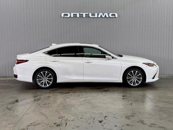 Lexus ES VII с пробегом 2021 года, цена 3 527 000 рублей, 115665 км, седан, Автокод Объявления