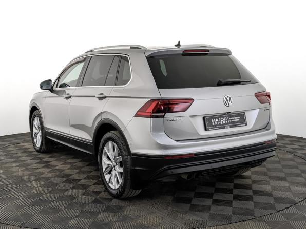 Volkswagen Tiguan II с пробегом 2018 года, цена 2 900 000 рублей, 62715 км, внедорожник, Автокод Объявления