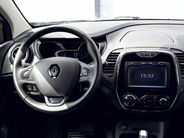 Renault Kaptur I с пробегом 2017 года, цена 1 789 000 рублей, 52631 км, внедорожник, Автокод Объявления