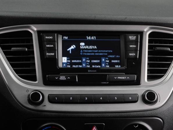 Hyundai Solaris II Рестайлинг с пробегом 2021 года, цена 1 549 000 рублей, 99577 км, седан, Автокод Объявления