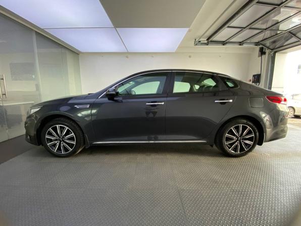 Kia Optima IV Рестайлинг с пробегом 2018 года, цена 1 890 000 рублей, 129865 км, седан, Автокод Объявления