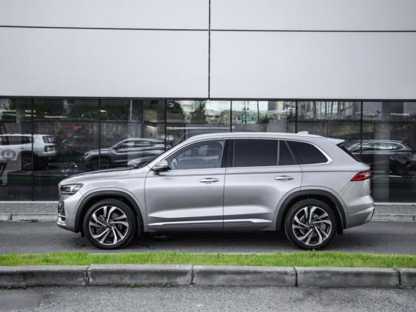 Geely Monjaro I с пробегом 2025 года, цена 3 739 000 рублей, 13929 км, внедорожник, Автокод Объявления