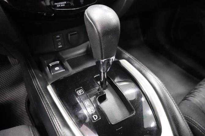Nissan X-Trail III Рестайлинг с пробегом 2019 года, цена 1 385 000 рублей, 275212 км, внедорожник, Автокод Объявления