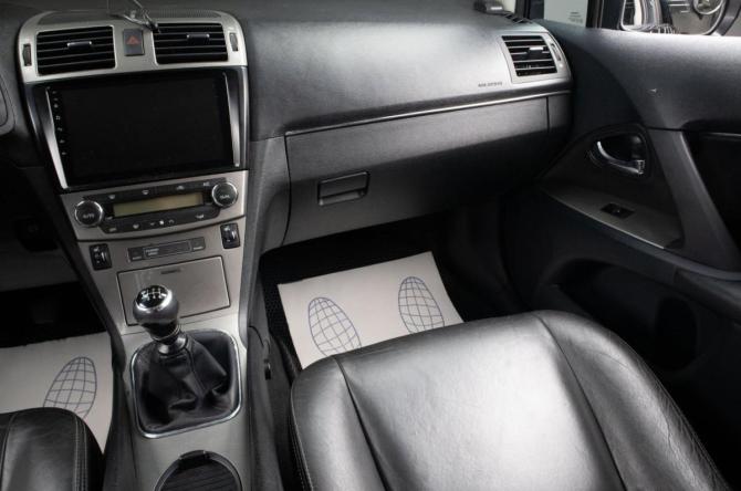 Toyota Avensis III Рестайлинг с пробегом 2011 года, цена 1 429 000 рублей, 220500 км, седан, Автокод Объявления