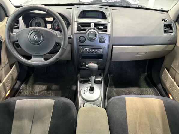 Renault Megane II Рестайлинг с пробегом 2006 года, цена 399 900 рублей, 237532 км, седан, Автокод Объявления