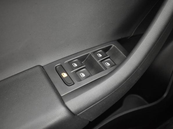Volkswagen Polo VI с пробегом 2021 года, цена 1 619 200 рублей, 69972 км, лифтбек, Автокод Объявления