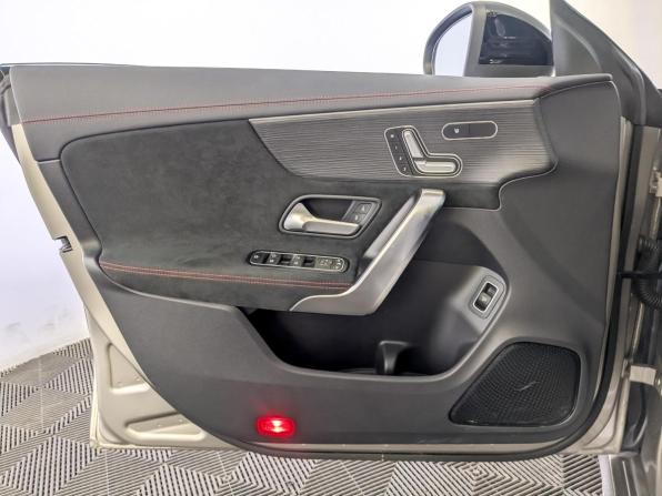 Mercedes-Benz CLA II (C118 X118) с пробегом 2020 года, цена 3 490 000 рублей, 25880 км, седан, Автокод Объявления