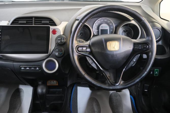 Honda Fit II с пробегом 2010 года, цена 799 000 рублей, 270000 км, хэтчбек, Автокод Объявления