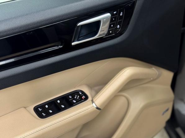 Porsche Cayenne III с пробегом 2019 года, цена 4 950 000 рублей, 186083 км, внедорожник, Автокод Объявления