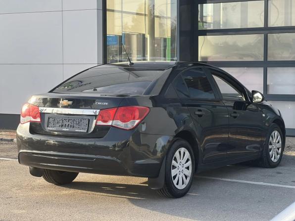 Chevrolet Cruze I Рестайлинг с пробегом 2013 года, цена 743 000 рублей, 176000 км, седан, Автокод Объявления