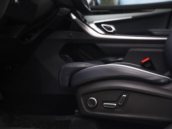 Geely Atlas II с пробегом 2024 года, цена 2 999 000 рублей, 53894 км, внедорожник, Автокод Объявления