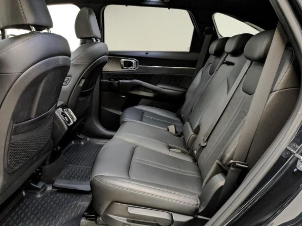 Kia Sorento IV Рестайлинг с пробегом 2024 года, цена 4 895 000 рублей, 25618 км, внедорожник, Автокод Объявления