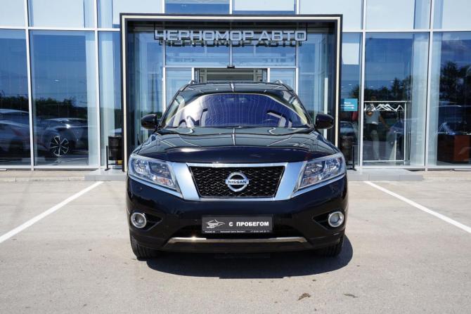 Nissan Pathfinder IV с пробегом 2015 года, цена 1 740 000 рублей, 151800 км, внедорожник, Автокод Объявления