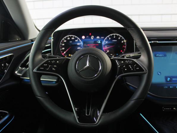 Mercedes-Benz E-Класс VI (W214 S214) с пробегом 2025 года, цена 6 655 000 рублей, 11566 км, седан, Автокод Объявления
