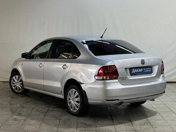 Volkswagen Polo V Рестайлинг с пробегом 2016 года, цена 760 000 рублей, 267240 км, седан, Автокод Объявления