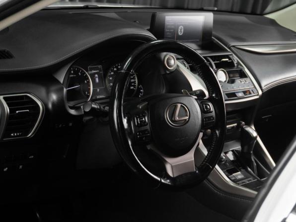 Lexus NX I Рестайлинг с пробегом 2017 года, цена 2 889 000 рублей, 203864 км, внедорожник, Автокод Объявления