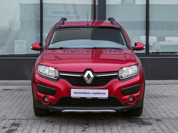 Renault Sandero II с пробегом 2014 года, цена 759 000 рублей, 181305 км, хэтчбек, Автокод Объявления
