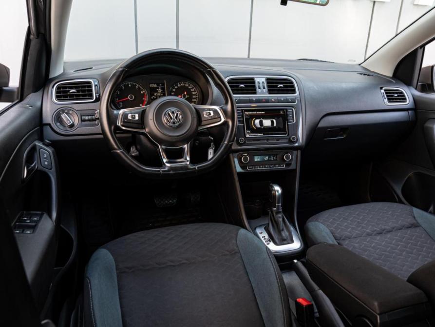 Volkswagen Polo V Рестайлинг Краснодар  - изображение 6