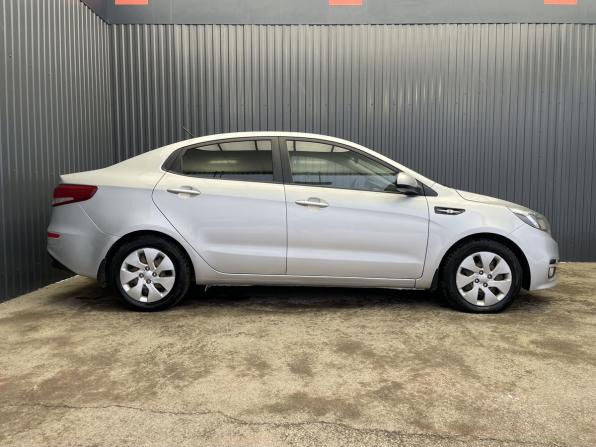 Kia Rio III Рестайлинг с пробегом 2017 года, цена 1 187 000 рублей, 96478 км, седан, Автокод Объявления