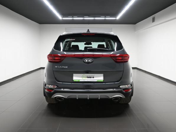 Kia Sportage IV Рестайлинг с пробегом 2018 года, цена 2 295 000 рублей, 122202 км, внедорожник, Автокод Объявления