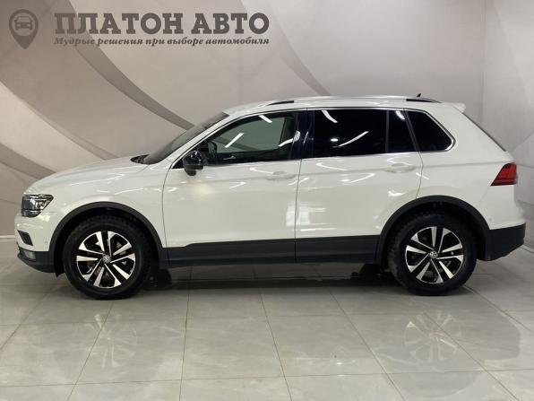 Volkswagen Tiguan II с пробегом 2019 года, цена 2 399 000 рублей, 173121 км, внедорожник, Автокод Объявления