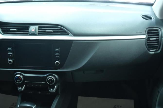 Kia Rio IV Рестайлинг с пробегом 2021 года, цена 1 599 000 рублей, 84000 км, седан, Автокод Объявления