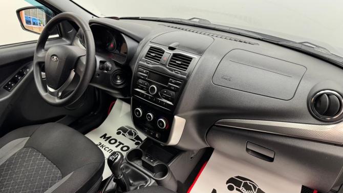 Lada (ВАЗ) Granta I Рестайлинг с пробегом 2019 года, цена 599 000 рублей, 142743 км, хэтчбек, Автокод Объявления